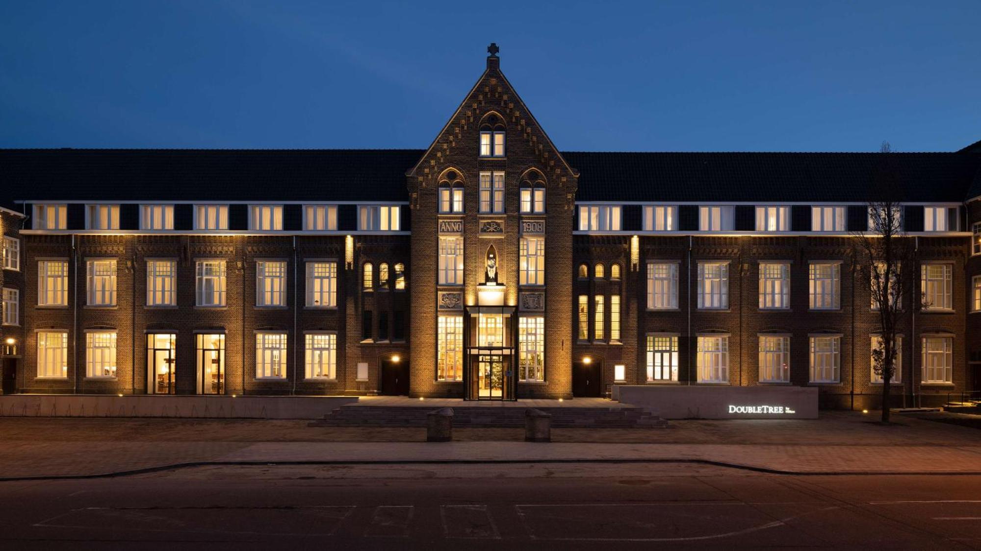 Doubletree By Hilton
